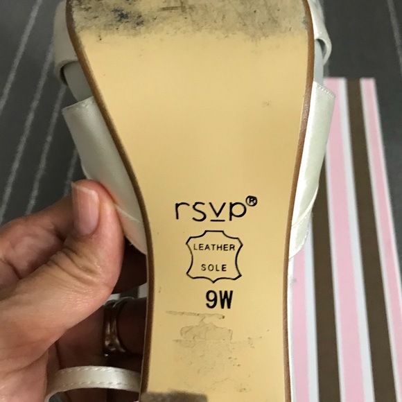 RSVP Ivory 👰🏻 Bridal/Prom Platform Shoes size 9W - Picture 7 of 8